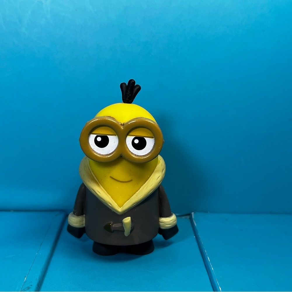 Funko Mystery Mini - Illumination: Minions - Kevin with Coat